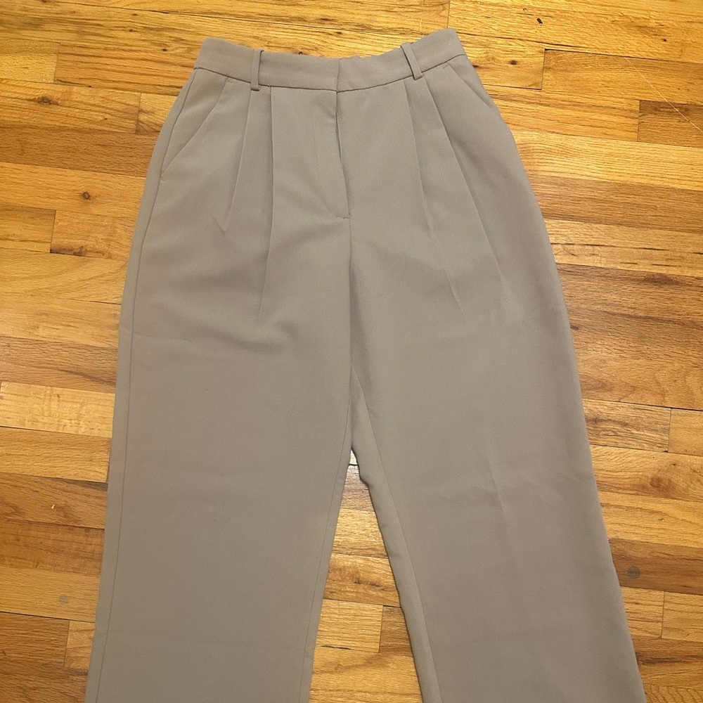 Abercrombie & Fitch Women's Beige Trousers